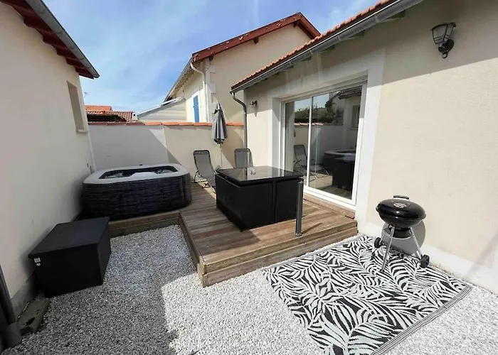 20metres - Maison -jacuzzi - Wifi - Terrasse Chatelaillon-Plage