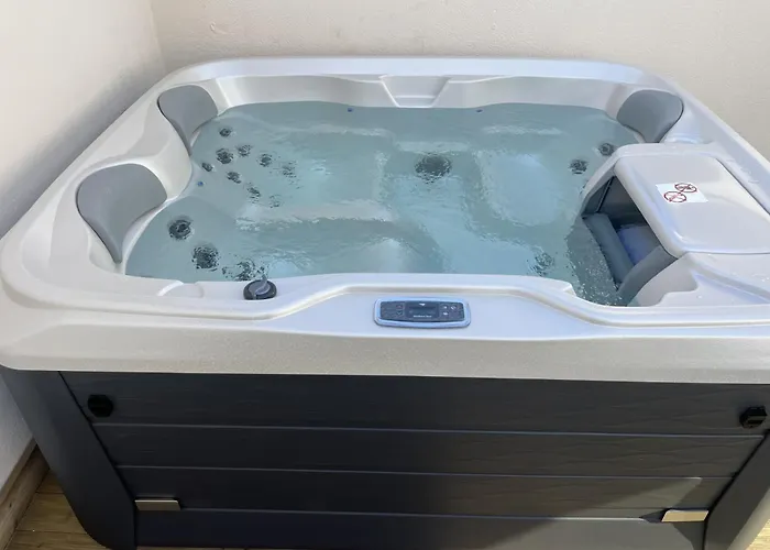 20metres - Maison -jacuzzi - Wifi - Terrasse * Chatelaillon-Plage